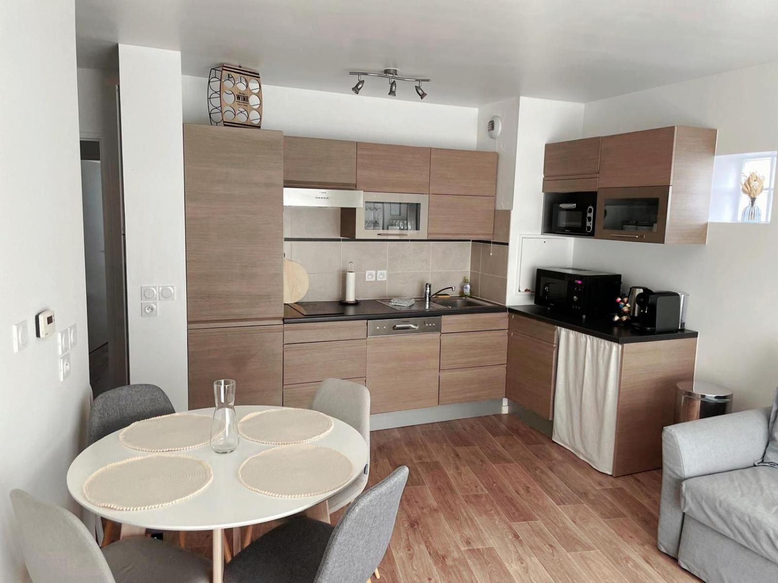 Lovely Flat Meaux Exterior photo